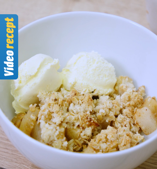 Crumble s jabukama, kruškama i cimetom